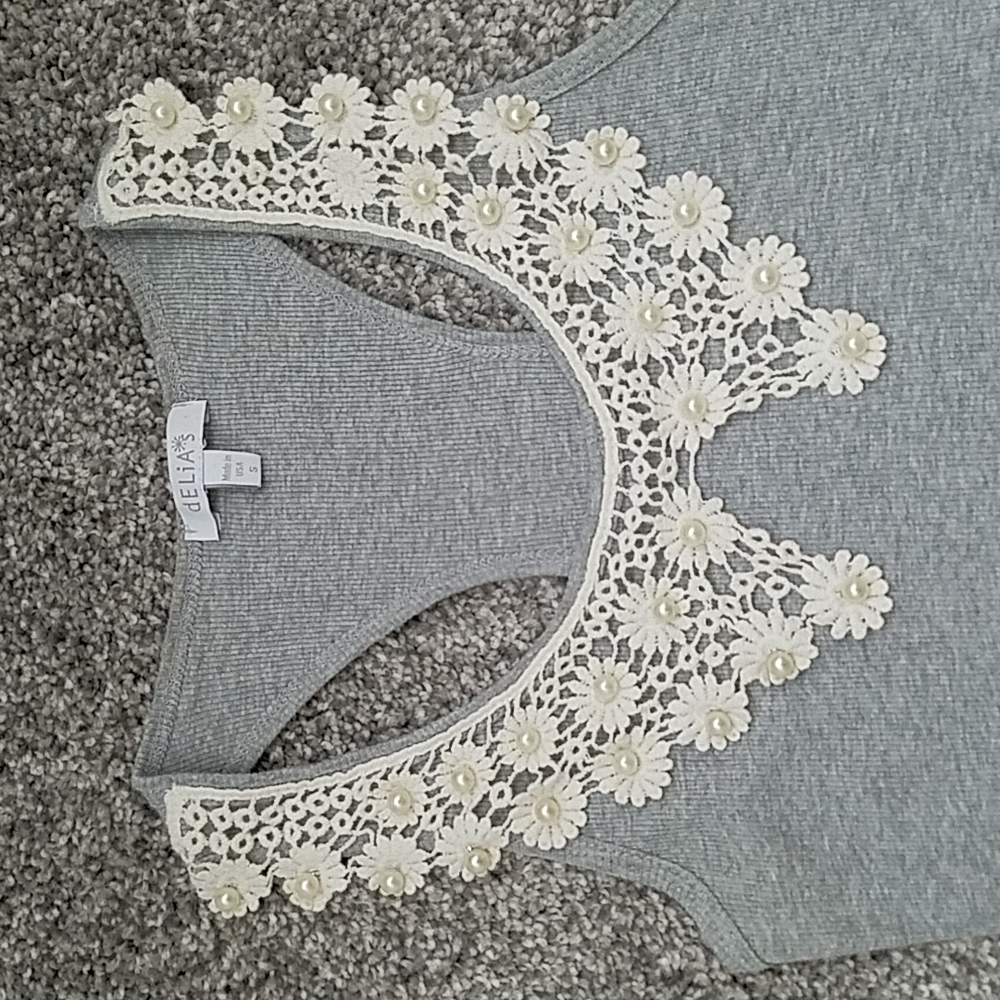 Lace Collar Racerback Tank - Picture 4 of 4